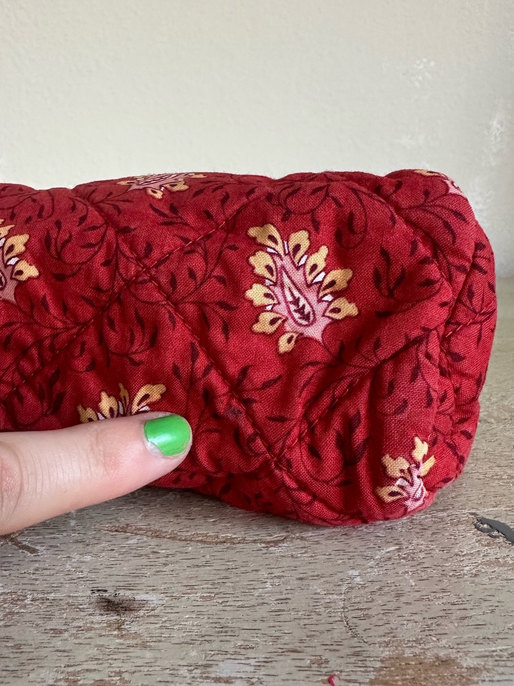 Pierre Deux French Country Quilted Zip Pouch - Picture 10 of 14